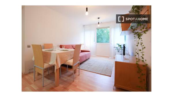 Piso de 2 dormitorios en alquiler en Santander