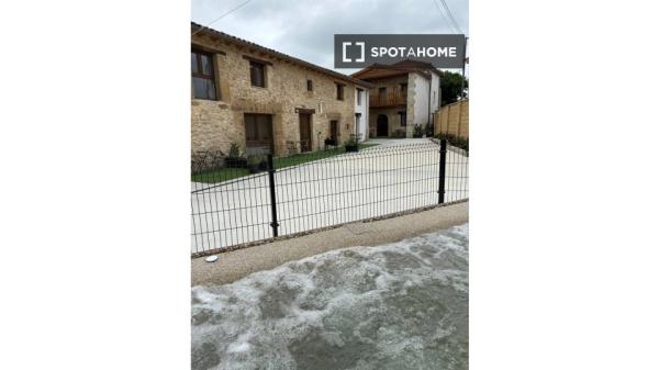 Piso en alquiler en Ribamontán al Mar, Santander