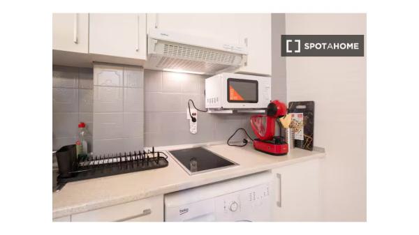 Piso de 2 dormitorios en alquiler en Santander