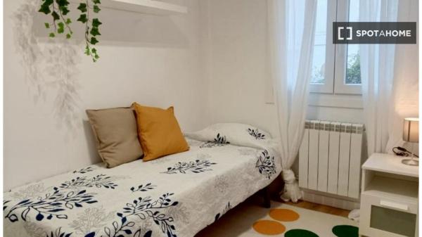Piso de 3 habitaciones en alquiler en Santander