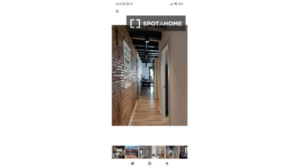 Habitación en piso compartido en barcelona.