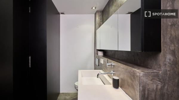 Estudio en alquiler en Vila de Gràcia, Barcelona.