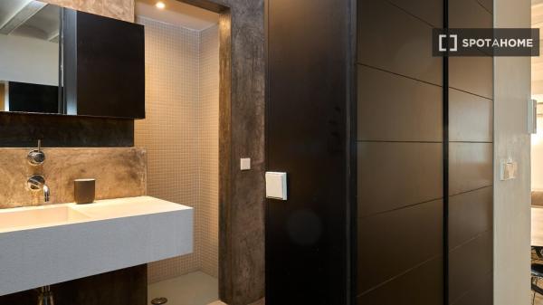 Estudio en alquiler en Vila de Gràcia, Barcelona.