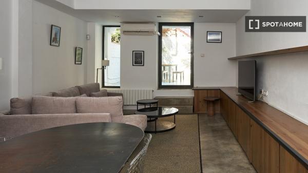 Estudio en alquiler en Vila de Gràcia, Barcelona.