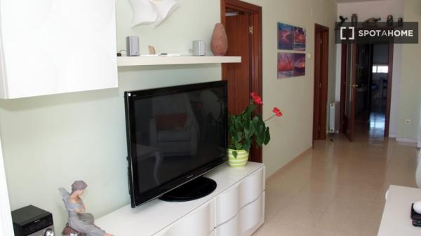 Pokój w mieszkaniu współdzielonym do wynajęcia w Cubelles