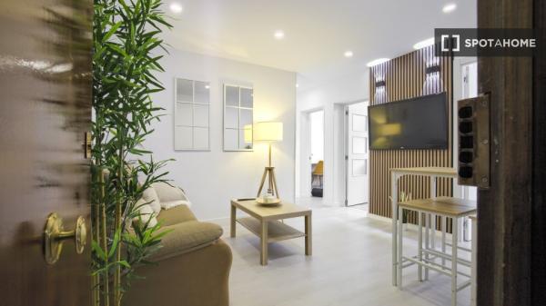 Habitación en piso compartido en alquiler en Getafe, Madrid.