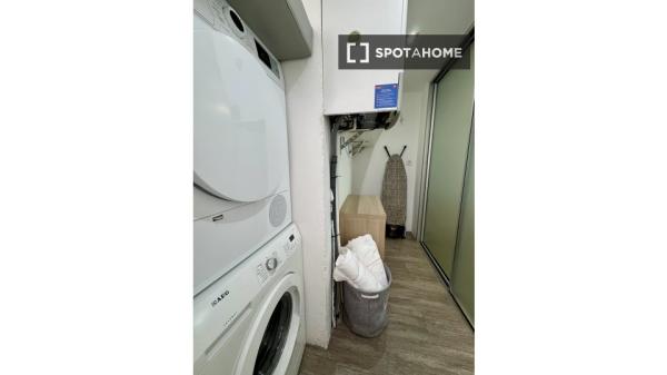 Piso de 2 dormitorios en alquiler en Vigo