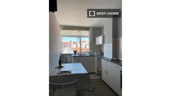 Habitación en piso compartido en Vigo