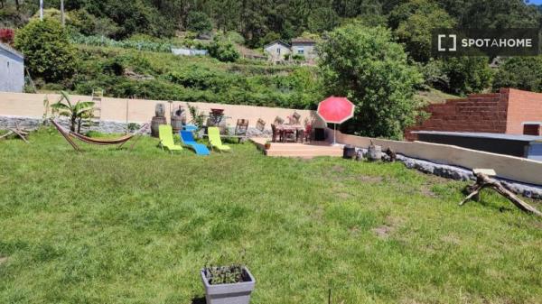 Piso de 2 dormitorios en alquiler en Vigo