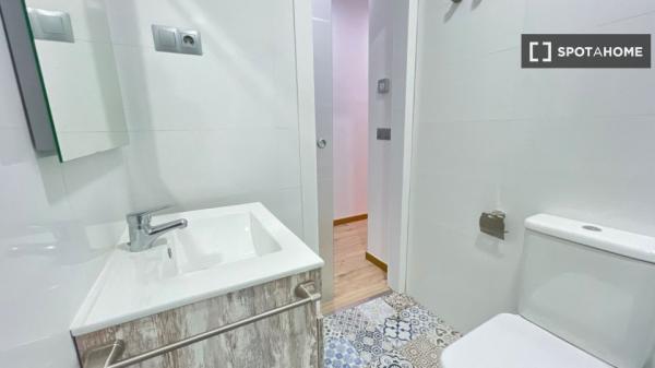 Piso de 3 habitaciones en Fuente del Berro, Madrid