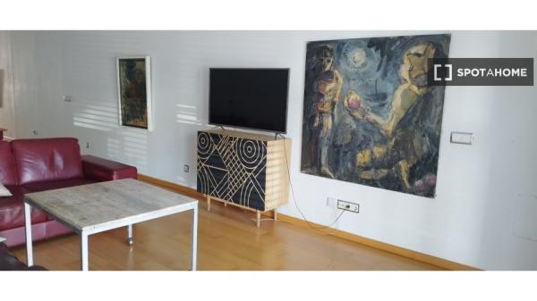 Apartamento de 2 dormitorios en alquiler en Altea, Alicante.