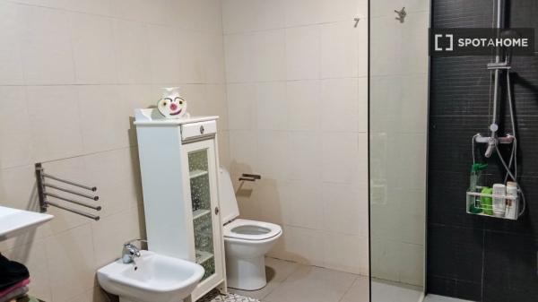 Apartamento de 2 dormitorios en alquiler en Altea, Alicante.