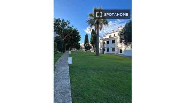 Piso de 3 habitaciones en alquiler en Alaior