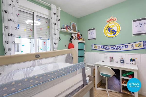 Piso en calle Lira, 20