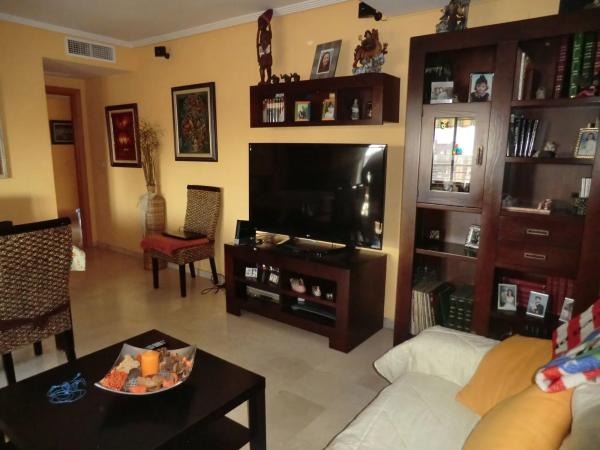 Piso en calle Actor Arturo Lledó, 38