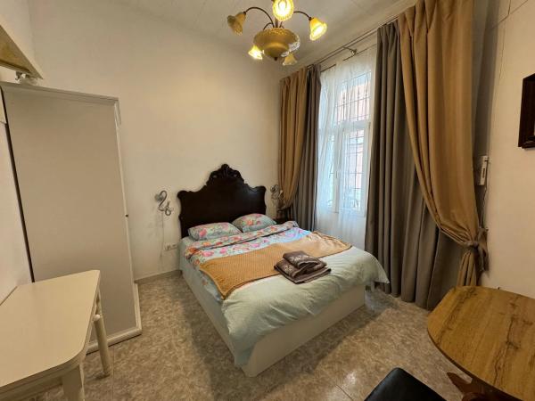 Chalet adosado en calle Teodoro Llorent