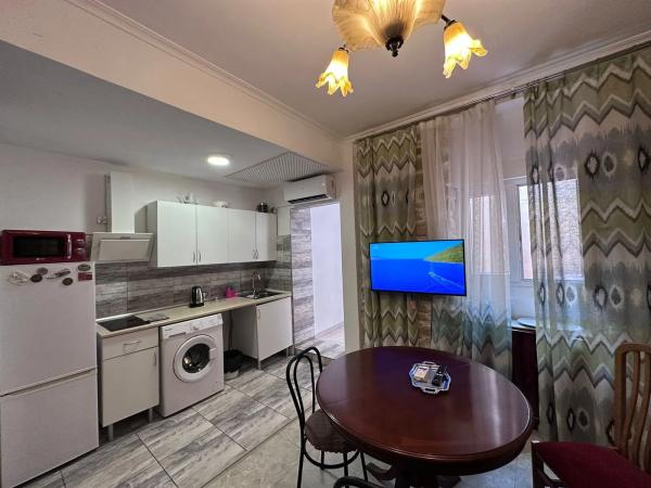 Chalet adosado en Cl Teodoro Llorente