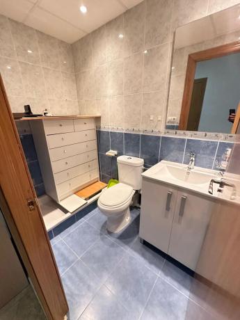 Piso en avenida Alcoi