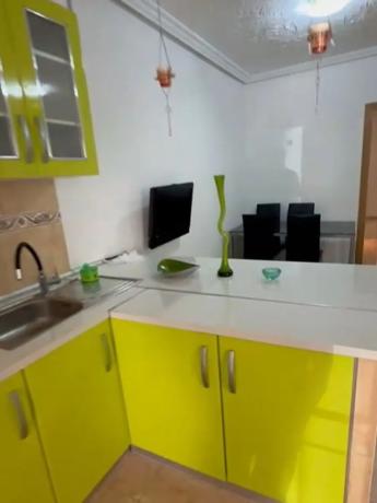 Piso en avenida Alcoi