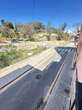 Piso en avenida Alcoi