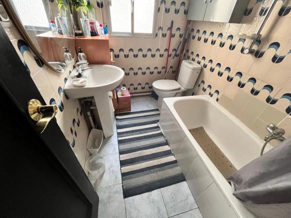 Piso en Barrio Carolinas Bajas