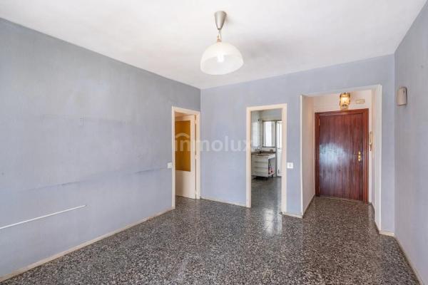 Piso en pasaje de Cox