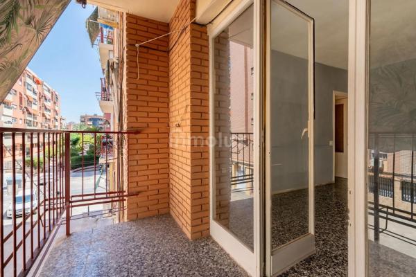 Piso en pasaje de Cox