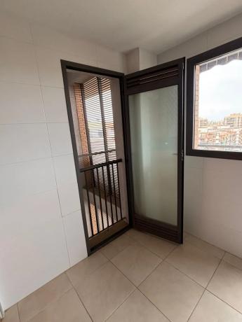 Piso en avenida Pintor Baeza, 14