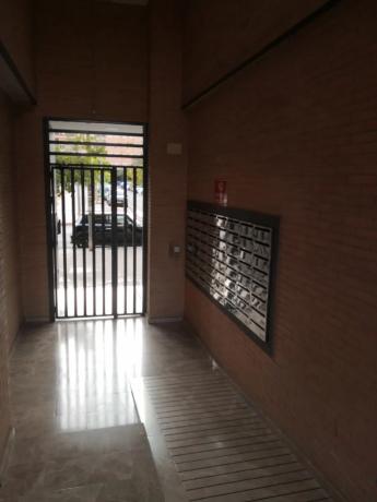 Piso en avenida Pintor Baeza, 14