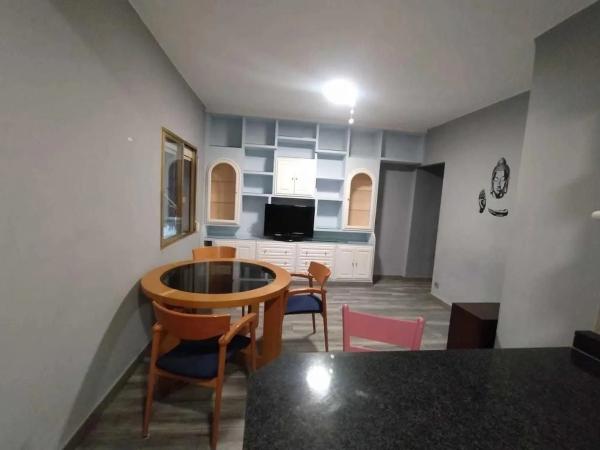 Piso en Barrio Carolinas Altas