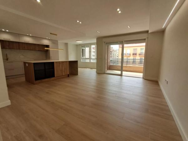 Piso en Barrio Ensanche-Diputación