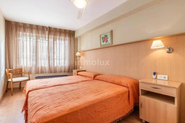 Piso en calle General Primo de Rivera