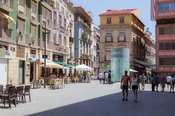 Estudio en calle Argensola, 5