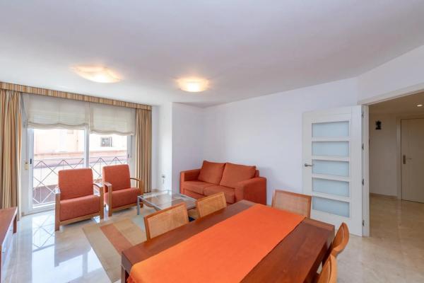 Piso en calle Castaños