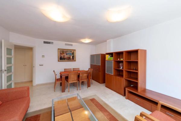 Piso en calle Castaños