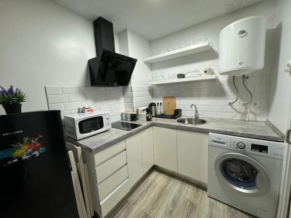 Estudio en avenida Benito Perez Galdos