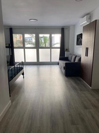 Estudio en avenida Benito Perez Galdos