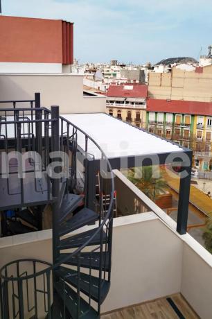 Dúplex en avenida Benito Perez Galdos