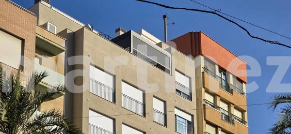 Dúplex en avenida Benito Perez Galdos