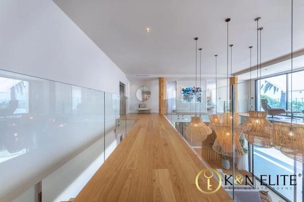 Casa independiente en calle de los Hermanos Álvarez Quintero