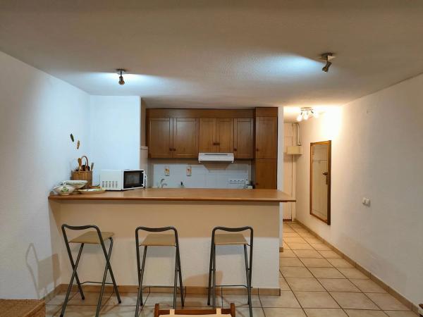 Estudio en avenida de Villajoyosa, 97