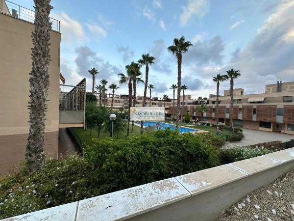 Dúplex en avenida Pintor Fernando Soria