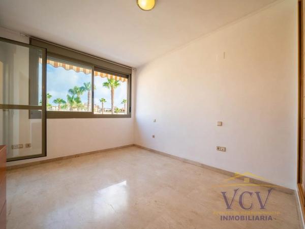 Dúplex en avenida Pintor Fernando Soria