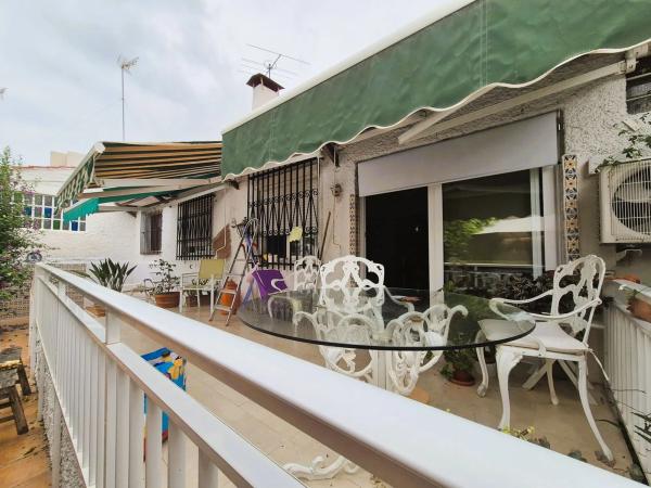 Chalet adosado en calle del Curricán