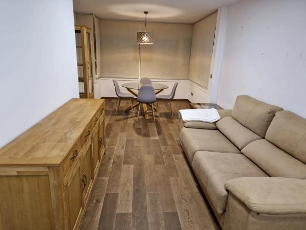 Piso en avenida de Cataluña