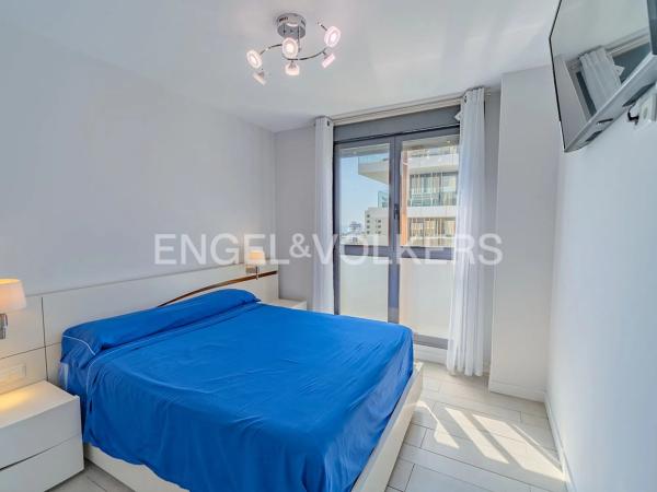 Piso en avenida Artista Remigio Soler López, 9