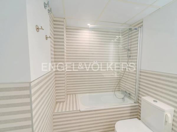 Piso en avenida Artista Remigio Soler López, 9