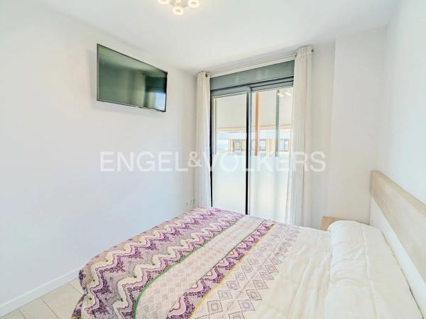 Piso en avenida Artista Remigio Soler López, 9