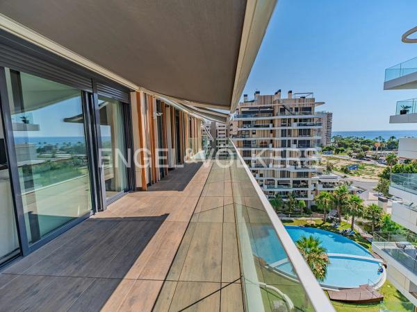 Piso en avenida Artista Remigio Soler López, 9