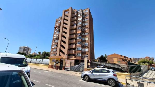 Piso en calle Trident